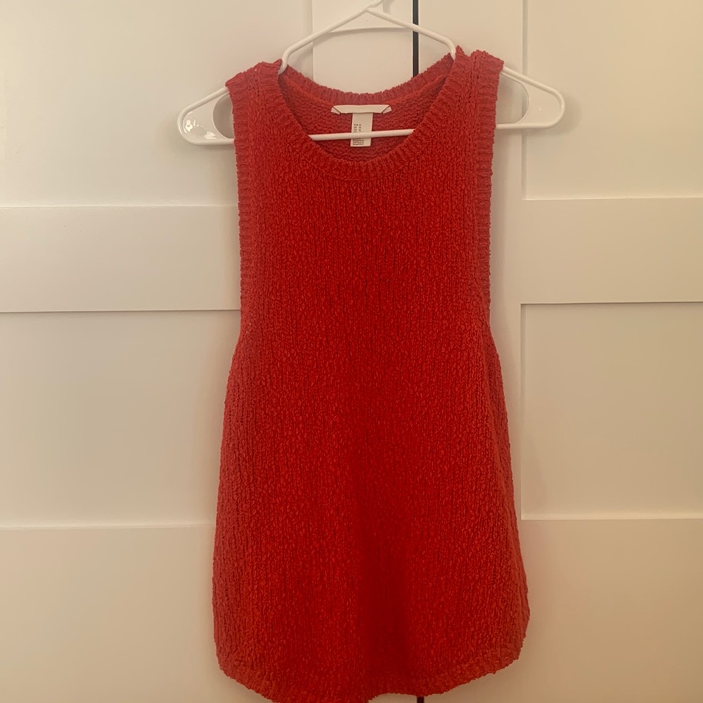 Red H&M knit tank top